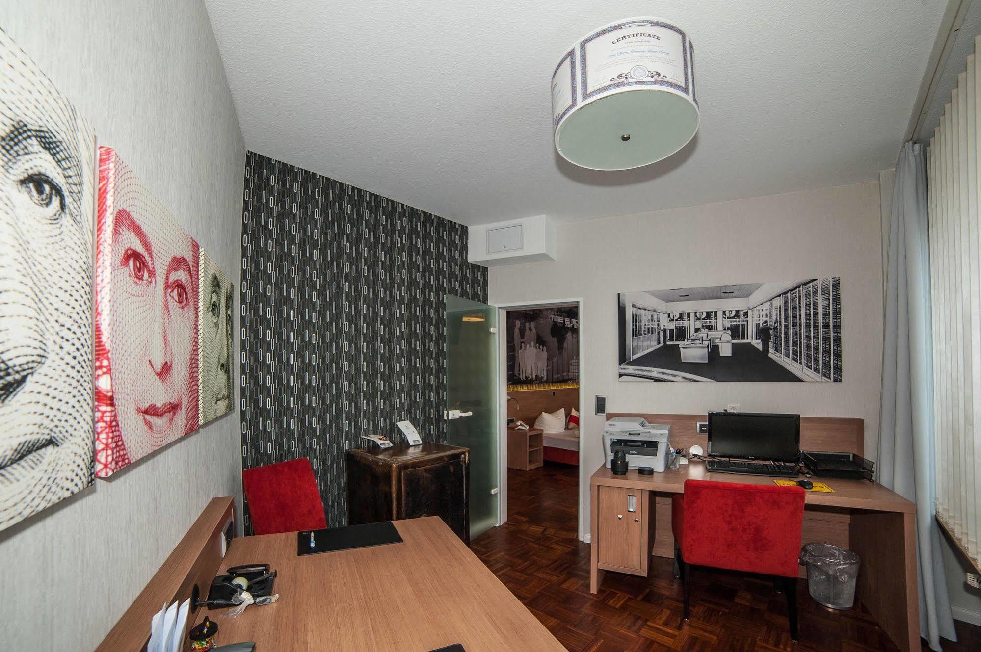 Hotel Sprenz Oldenburg Exterior foto